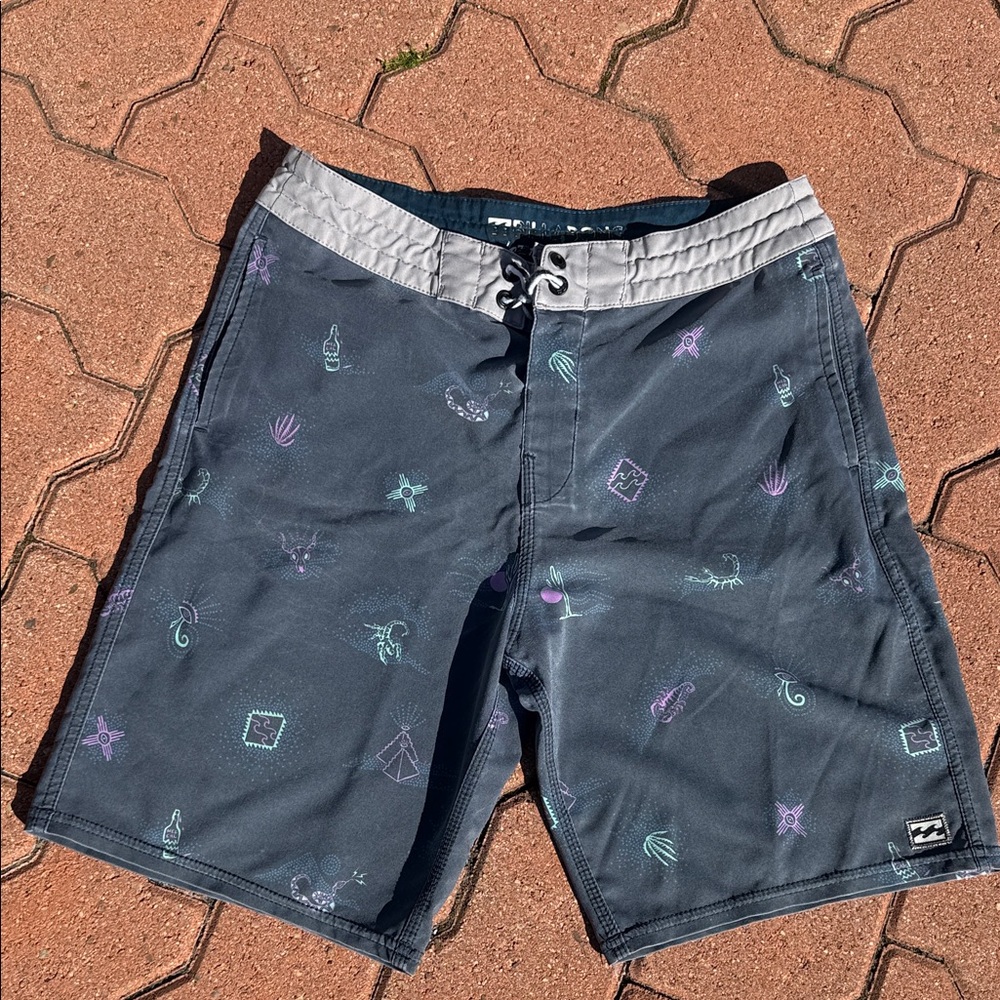 Billabong Men's Patterned Gray Board Shorts
